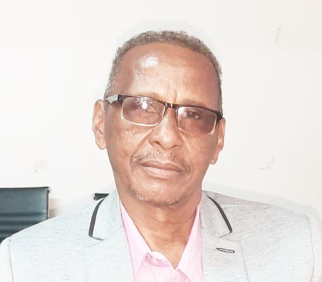 دكتور عبدالعظيم أكول يكتب