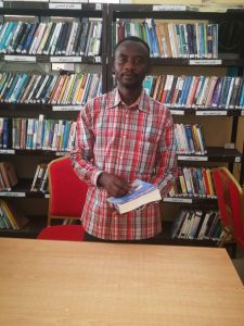 رئيس قسم الادارة بـ( كلية  العلوم الادارية ) لـ(عالم التقانة)