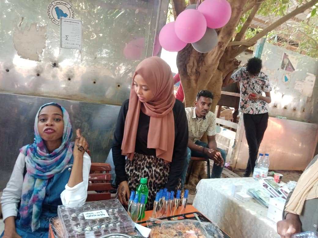 أضخم احتفالية بين التقانة وشركة زين ..بازار التقانة بعيون المشاركين