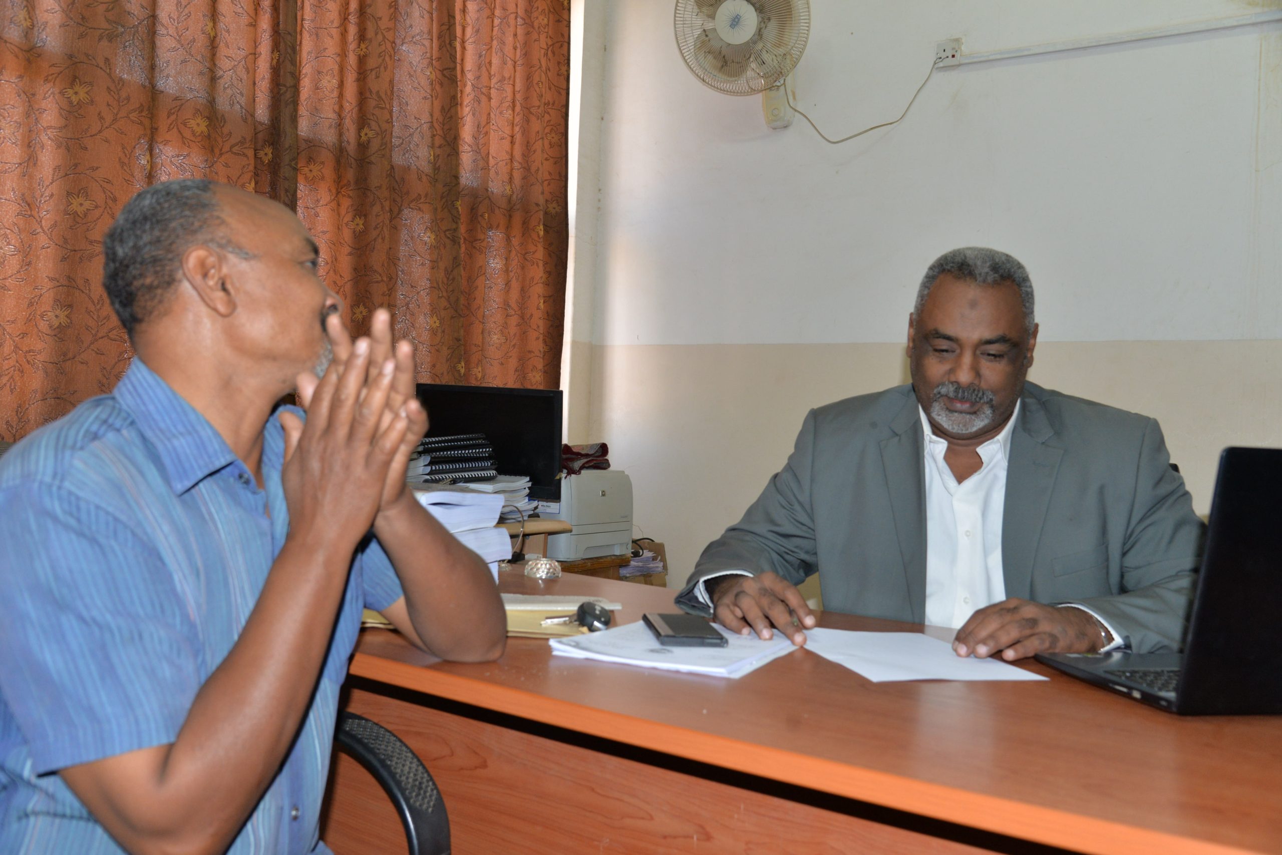 رئيس قسم الهندسة المدنية بجامعة العلوم والتقانة فى (جرد حساب )