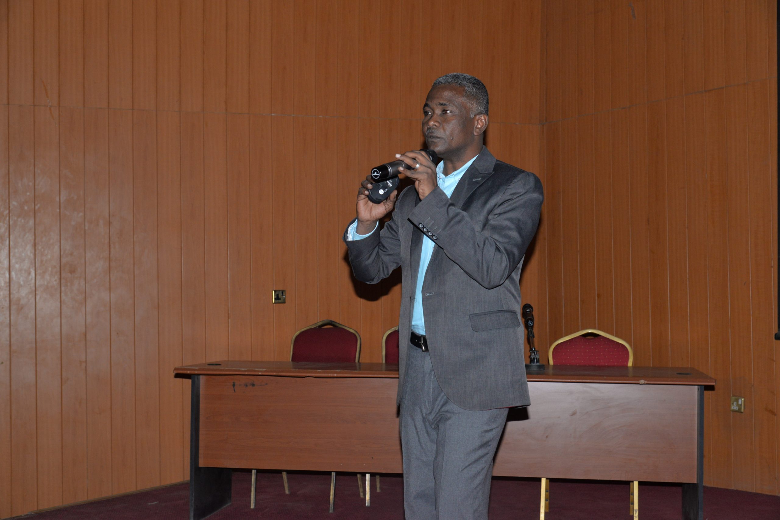 مركز الدكتور المعتز البرير لريادة الاعمال يدشن خطته ..كيفية اعداد المشروعات الناجحة